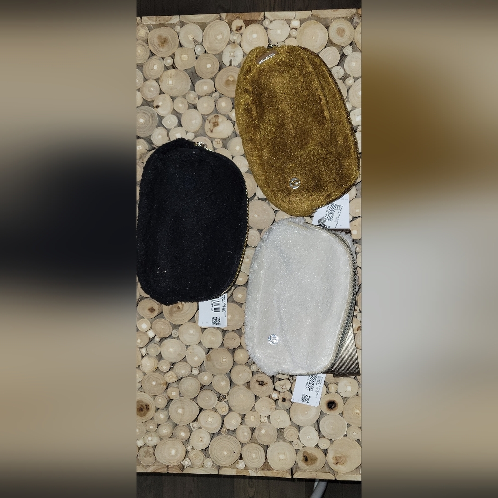 NWT lululemon athletica Crossbody Bags in Black and Cream